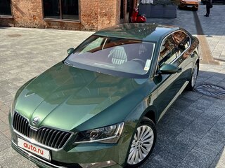 2018 Skoda Superb III, зелёный, 2950000 рублей, вид 2