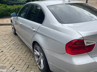 2005 BMW 3 серии 325i V (E90/E91/E92/E93), серебристый, 1000000 рублей, вид 5