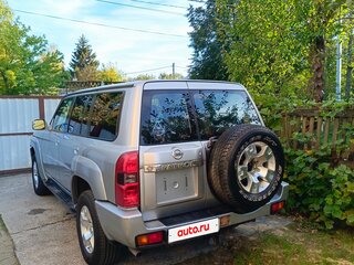 2006 Nissan Patrol V (Y61) Рестайлинг, серебристый, 3000000 рублей, вид 3