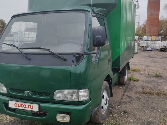 2004 Kia K-Series, зелёный, 640000 рублей - вид 1