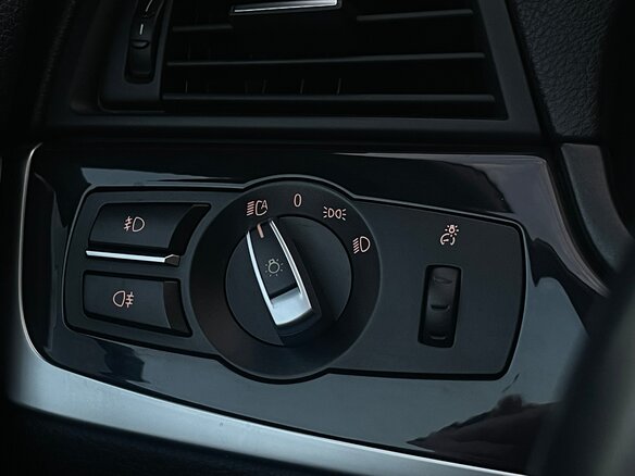 2014 BMW 5 серии 520i VI (F10/F11/F07) Рестайлинг, чёрный, 1800000 рублей - вид 33