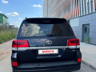 2020 Toyota Land Cruiser 200 Series Рестайлинг 2, чёрный, 10500000 рублей, вид 2