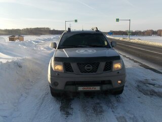 2008 Nissan Navara (Frontier) III (D40), серебристый, 1200000 рублей, вид 2