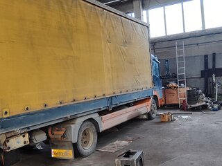 1999 Mercedes-Benz Atego, синий, 1100000 рублей, вид 1