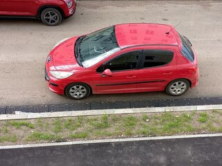 2009 Peugeot 207 I Рестайлинг, красный, 300000 рублей, вид 4