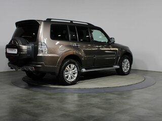 2013 Mitsubishi Pajero IV Рестайлинг 1, коричневый, 2096000 рублей, вид 5