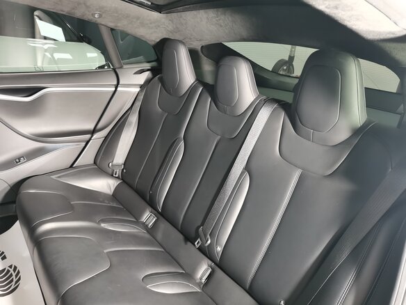2016 Tesla Model S 75D I Рестайлинг, синий, 2750000 рублей - вид 11
