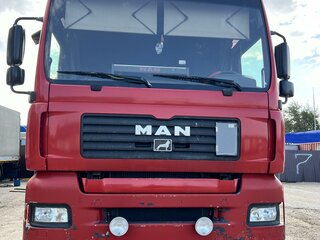2001 MAN TGA, красный, 2700000 рублей, вид 1