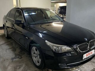2008 BMW 5 серии 530xi V (E60/E61) Рестайлинг, чёрный, 2990000 рублей, вид 4