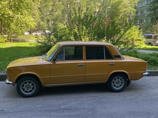 1981 Lada (ВАЗ) 21011, золотистый, 299000 рублей, вид 5
