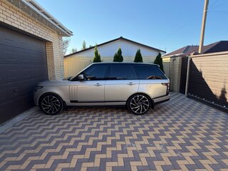 2014 Land Rover Range Rover IV, бежевый, 4000000 рублей, вид 1