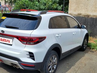 2021 Kia Rio X IV Рестайлинг, белый, 2100000 рублей, вид 2