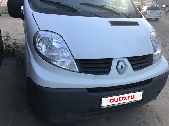 2011 Renault Trafic II Рестайлинг, белый, 1000000 рублей - вид 10