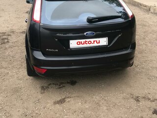 2010 Ford Focus II Рестайлинг, чёрный, 300000 рублей, вид 2
