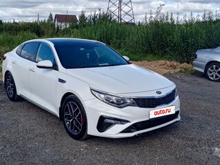 2018 Kia Optima IV Рестайлинг, белый, 1650000 рублей, вид 3