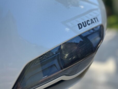 2009 Ducati 848, белый, 699000 рублей, вид 5