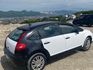 2006 Citroen C4 I, белый, 150000 рублей, вид 4