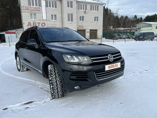 2011 Volkswagen Touareg II, чёрный, 2107000 рублей, вид 5