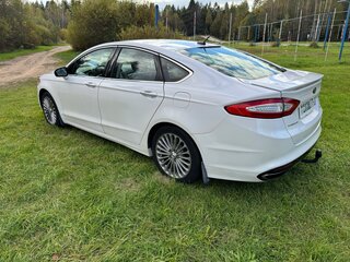 2015 Ford Fusion (North America) II, белый, 1280000 рублей, вид 5