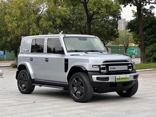 2025 iCar V23 80.16 kWh, серебристый, 3555000 рублей, вид 3