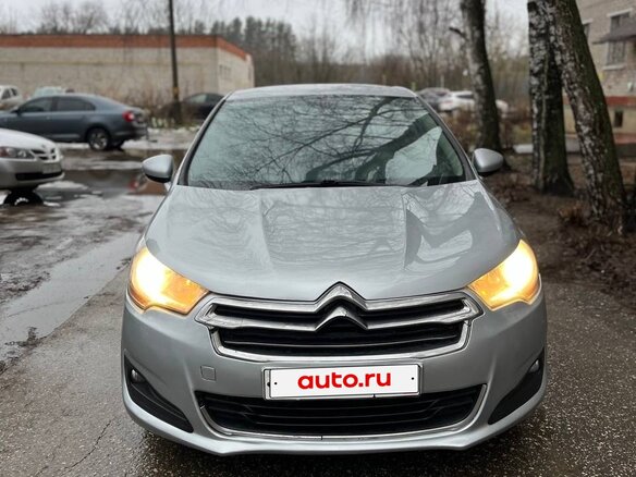 2015 Citroen C4 II, серебристый, 650000 рублей