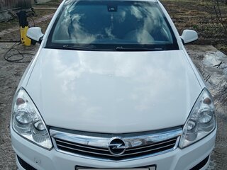 2012 Opel Astra H Рестайлинг, белый, 630000 рублей, вид 1