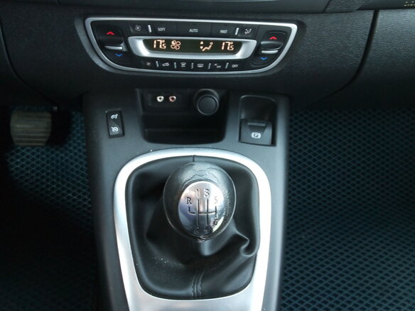 2009 Renault Scenic Grand III, серый, 795000 рублей - вид 7