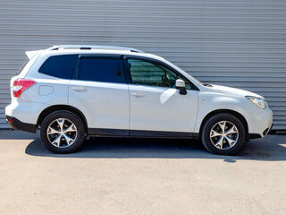 2015 Subaru Forester IV, белый, 1735000 рублей, вид 4