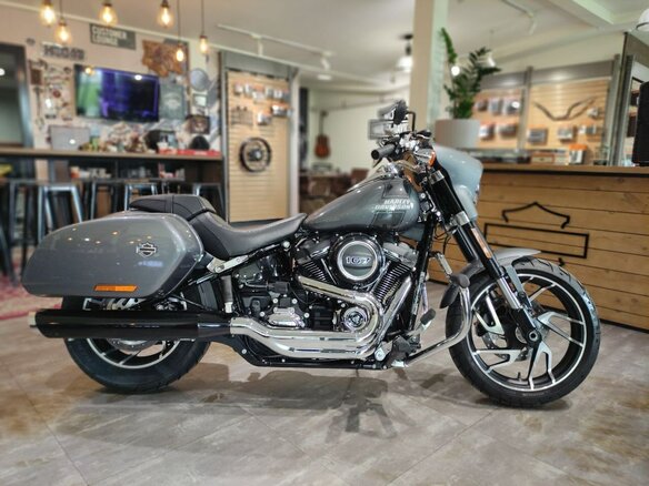 2021 Harley-Davidson Sport Glide, серебристый, 1700000 рублей - вид 3