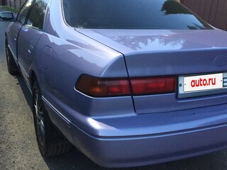 1996 Toyota Camry IV (XV20), белый, 800000 рублей, вид 3
