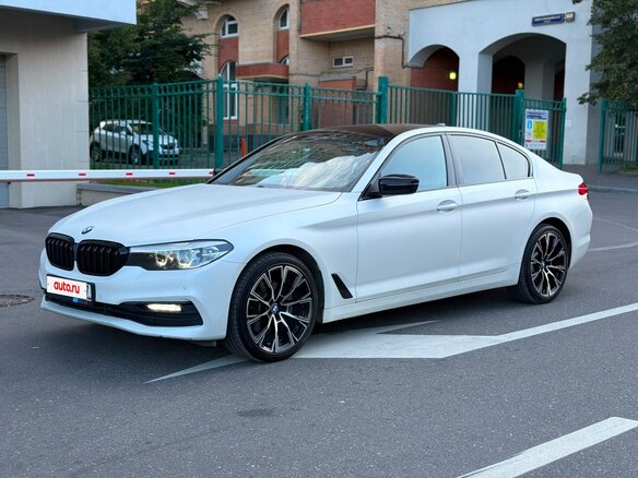 2020 BMW 5 серии 520d xDrive VII (G30/G31/G38), белый, 3590000 рублей