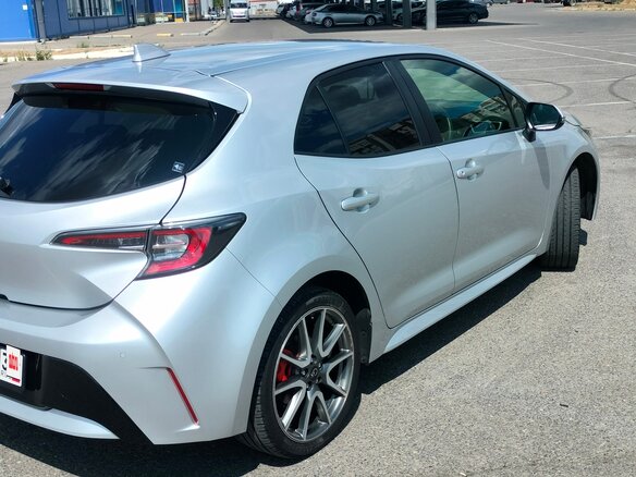 2021 Toyota Corolla Sport XII (E210), серебристый, 2000000 рублей - вид 6