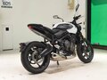 2026 Triumph Trident 660, белый, 1040000 рублей - вид 2