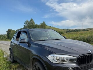 2015 BMW X5 35i III (F15), красный, 2850000 рублей, вид 2