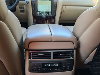 2011 Lexus LX 570 III, белый, 4850000 рублей, вид 5