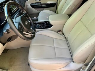 2020 Kia Carnival III, чёрный, 3600000 рублей, вид 5