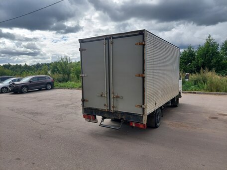 1992 Isuzu Elf (N-series), белый, 650000 рублей, вид 1