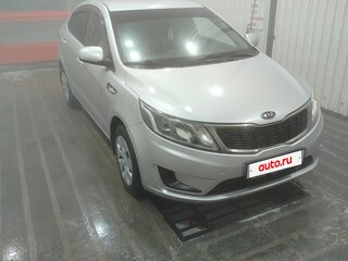 2012 Kia Rio III, серебристый, 1050000 рублей, вид 3
