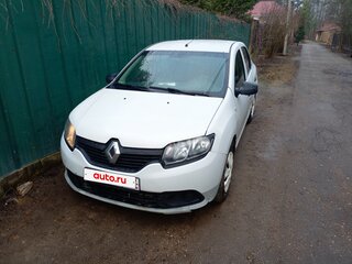 2017 Renault Logan II, белый, 400000 рублей, вид 2