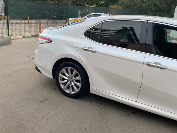 2018 Toyota Camry VIII (XV70), белый, 2500000 рублей - вид 22