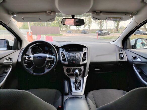 2013 Ford Focus III, белый, 800000 рублей - вид 14