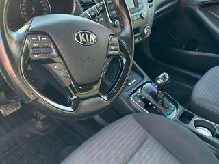2018 Kia Cerato III Рестайлинг (Classic), синий, 1430000 рублей, вид 4