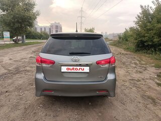 2012 Toyota Wish II, серебристый, 1300000 рублей, вид 5
