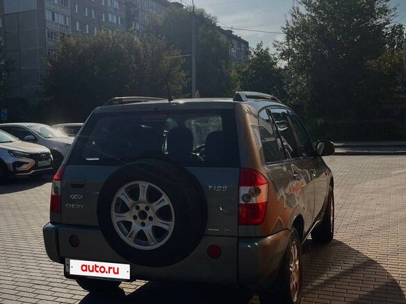 2012 Chery Tiggo (T11) I, серый, 200000 рублей - вид 3