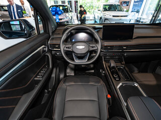 2026 Geely Okavango I Рестайлинг, синий, 3993990 рублей, вид 5