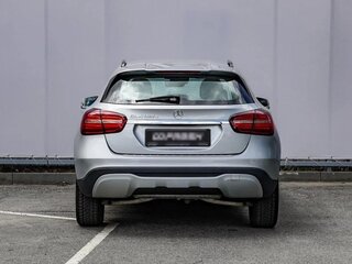 2017 Mercedes-Benz GLA 180 d I (X156) Рестайлинг, серый, 1850000 рублей, вид 4