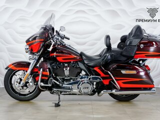 2017 Harley-Davidson CVO Limited, красный, 1977000 рублей, вид 2