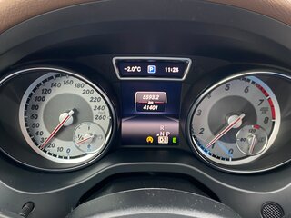 2015 Mercedes-Benz GLA 250 I (X156), коричневый, 3500000 рублей, вид 2