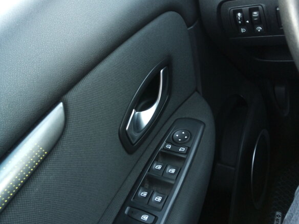 2009 Renault Scenic Grand III, серый, 795000 рублей - вид 5