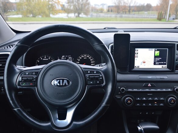2016 Kia Sportage IV, чёрный, 1650000 рублей - вид 9